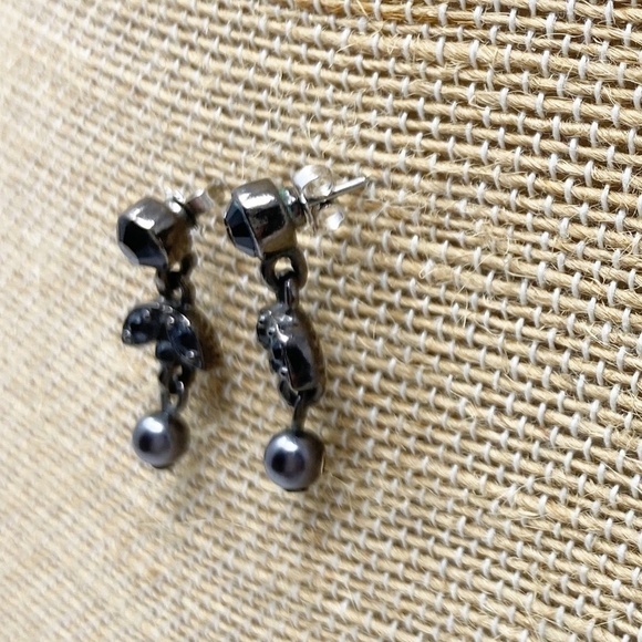 VINTAGE | Black stone drop earrings - Picture 3 of 4